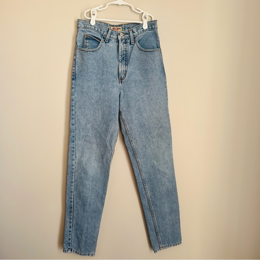 Vintage GUESS Jeans Made in USA
Women’s Size 29